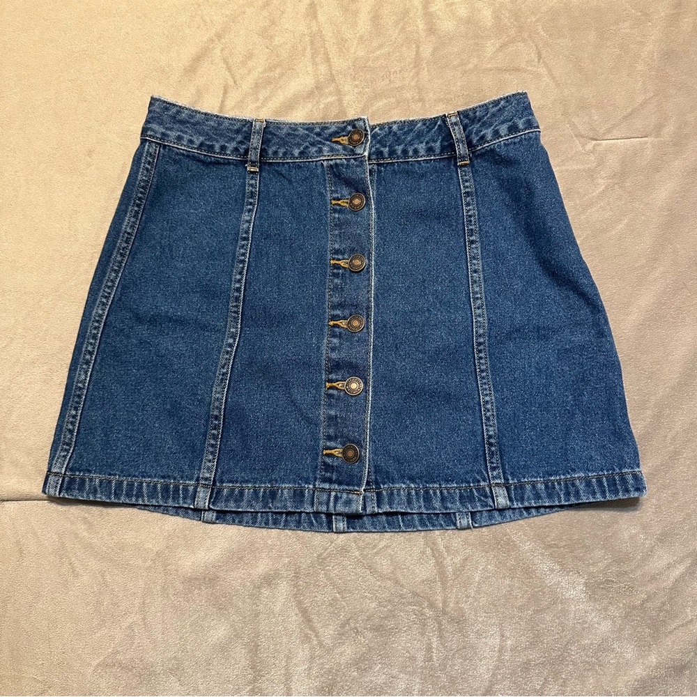 Forever 21 Mini Skirt Womens Medium Blue  Denim Cotton Exposed Button - Picture 2 of 7